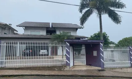 Casa com 5 quartos à venda no Fortaleza, Blumenau , 382 m2 por R$ 1.400.000