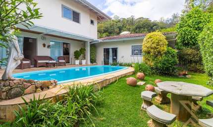 Casa com 4 quartos à venda no Vorstadt, Blumenau , 448 m2 por R$ 1.650.000