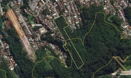 Terreno à venda no Velha, Blumenau , 24314 m2 por R$ 1.280.000