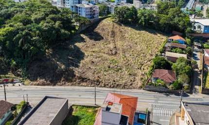 Terreno comercial à venda no Velha, Blumenau  por R$ 4.900.000