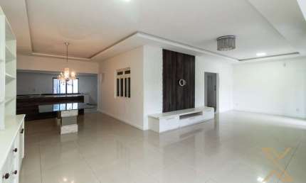 Casa com 4 quartos à venda no Velha, Blumenau , 299 m2 por R$ 1.000.000