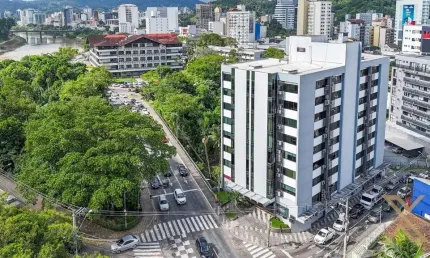 Ponto comercial com 3 salas para alugar no Victor Konder, Blumenau , 76 m2 por R$ 2.500