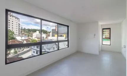 Apartamento com 2 quartos à venda na Vila Nova, Blumenau , 68 m2 por R$ 550.000