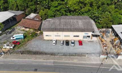 Barracão / Galpão / Depósito à venda no Badenfurt, Blumenau , 423 m2 por R$ 2.500.000