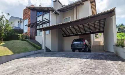 Casa com 3 quartos à venda na Vila Nova, Blumenau , 293 m2 por R$ 3.300.000