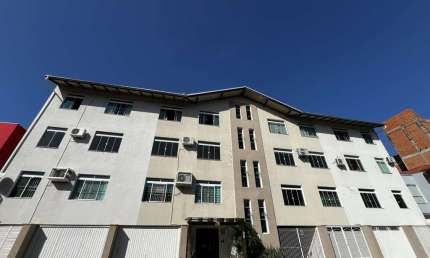 Apartamento com 4 quartos para alugar no Garcia, Blumenau , 164 m2 por R$ 3.000