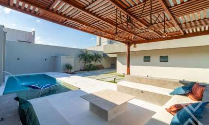 Casa com 4 quartos à venda na Escola Agrícola, Blumenau , 205 m2 por R$ 2.100.000