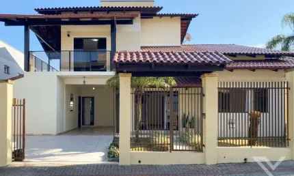 Casa com 4 quartos à venda no Itoupava Norte, Blumenau , 304 m2 por R$ 1.450.000