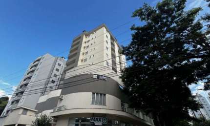 Apartamento com 2 quartos para alugar no Victor Konder, Blumenau , 68 m2 por R$ 2.200
