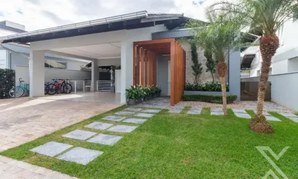 Casa em condomínio fechado com 3 quartos à venda no Itoupava Central, Blumenau , 241 m2 por R$ 1.950.000