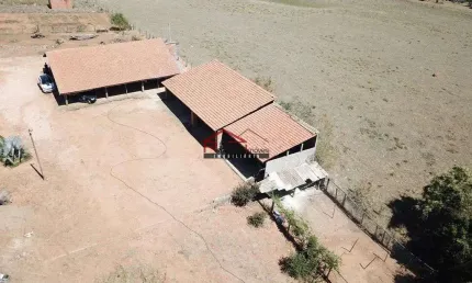 Chácara / sítio com 4 quartos à venda na Rural Tapiratiba, 01, Zona Rural, Tapiratiba