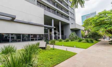 Apto à venda de 65 M² com 2 dormitórios ( 1 suíte ) no NY 250 no Bairro Auxiliadora