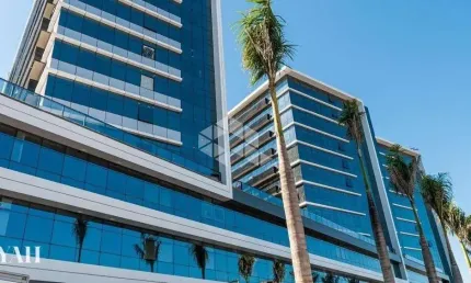 Salas comerciais à venda (12 salas) totalizando 375,29m² no maxplaza em canoas