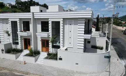 Casa com 3 quartos à venda no Jaraguá Esquerdo, Jaraguá do Sul 