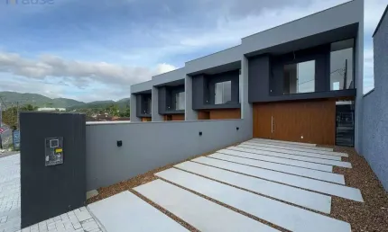 Casa com 3 quartos à venda no Rau, Jaraguá do Sul 