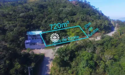 Terreno dos Sonhos: 720m² com Vista Maravilhosa para o Mar em Zimbros