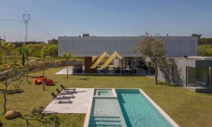 Sobrado à venda em Itu, Condomínio Terras de São José, com 6 suítes, com 800 m²