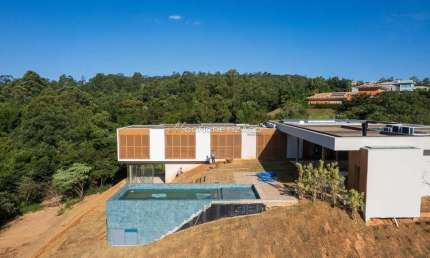 Casa à venda em Itu, Condomínio Terras de São José, com 6 suítes, com 628 m²