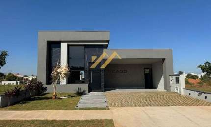 Casa à venda em Indaiatuba, Villa Sapezal, com 3 suítes, com 225 m², Jardim Villa Sapezal