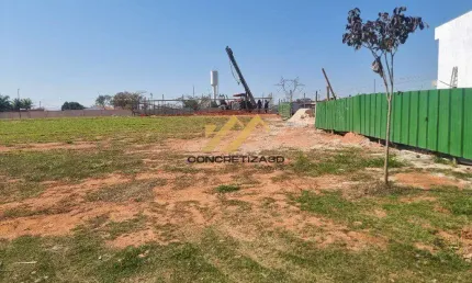 Terreno à venda em Indaiatuba, Chácaras Alvorada, com 360 m², Condomínio Villa Sapezal