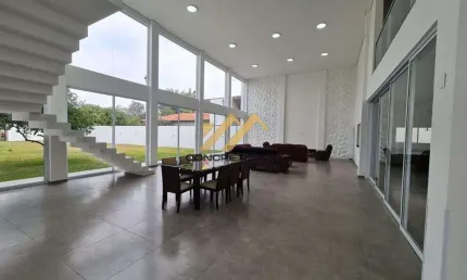 Sobrado à venda em Indaiatuba, Colinas de Indaiatuba, com 6 suítes, com 585 m²