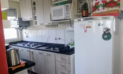OPORTUNIDADE RARA – Apartamento 2 quartos com móveis planejados