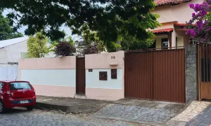 Casa para Venda em Araruama, Rio do Limão, 3 dormitórios, 1 suíte, 3 banheiros, 2 vagas