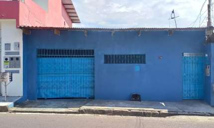 Linda Casa no São José - 2 quartos + Kitnet com 1 quarto.
