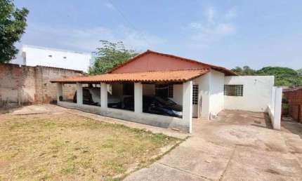 Imóvel para venda tem 200 metros quadrados com 4 quartos em Guará I - Brasília - DF