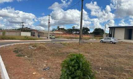 Imóvel para venda possui 460 metros quadrados em Setor Leste - Brasília - DF