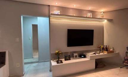 Imóvel para venda possui 82 metros quadrados com 3 quartos em Taguatinga Norte - Brasília - DF