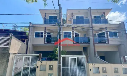 Sobrado com 3 dormitórios à venda, 149 m² por R$ 660.000,00 - Floresta - Joinville/SC