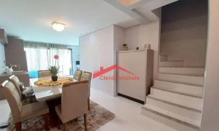 Casa com 3 dormitórios à venda, 123 m² por R$ 680.000,00 - Bom Retiro - Joinville/SC