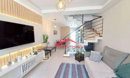 Sobrado com 3 dormitórios à venda, 83 m² por R$ 671.000,00 - Saguaçu - Joinville/SC
