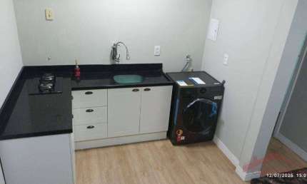 Apartamento com 1 dormitório para alugar, 36 m² por R$ 2.360,00/mês - Centro - Joinville/SC