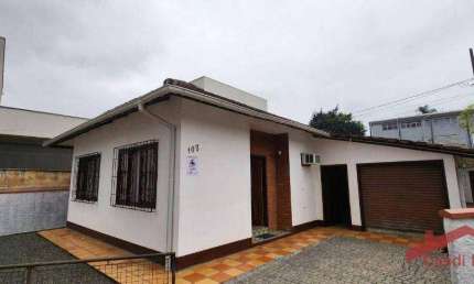 Casa com 3 dormitórios à venda, 60 m² por R$ 679.999,00 - Atiradores - Joinville/SC