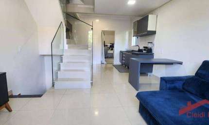 Casa com 3 dormitórios à venda, 152 m² por R$ 700.000,00 - Boa Vista - Joinville/SC