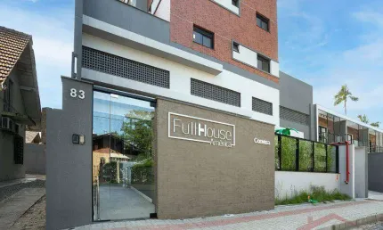 Apartamento com 3 dormitórios à venda, 116 m² por R$ 1.272.617 - América - Joinville/SC