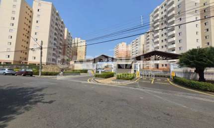 Apartamento 77m2 com 3 dormitórios em Campinas! Suíte, sala ampla, armários planejados por R$ 450.000,00.