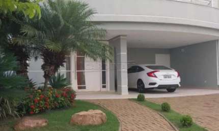 Casa de alto padrão para locação no condomínio Swiss Park em Campinas/SP