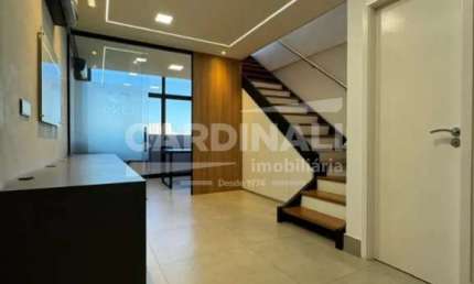 Sala Comercial à Venda no Edifício DUE UFFICIO em Campinas.