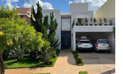 Sobrado em Condomínio Fechado à Venda em Betel, Paulínia/SP