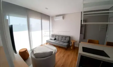 Venda de Apartamento Padrão no bairro Cambuí com 1 dormitório e 1 garagem, área útil de 38,50 m² em Campinas/SP.