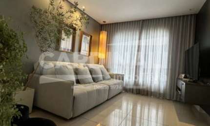 Casa à venda em Condomínio com 3 dormitórios e área gourmet, próxima ao Shopping Dom Pedro em Campinas.