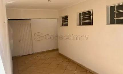 Casa Comercial de 243m² disponível para locação no bairro Ribeirânia em Ribeirão Preto.