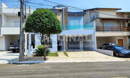 Sobrado para locação com 3 dormitórios e piscina no Condomínio Golden Park / Hortolândia ? SP
