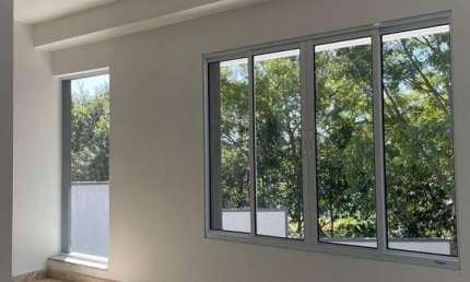 Casa com 2 Dormitórios - Condomínio Residencial Villa D&amp;#039;Este - Jardim Rio das Pedras - Cotia/SP
