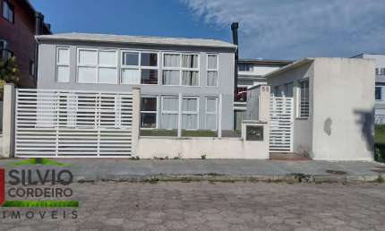 Apartamento com 1 quarto para alugar na Victor Antonio Peluso, 58, Barra da Lagoa, Florianópolis por R$ 3.300