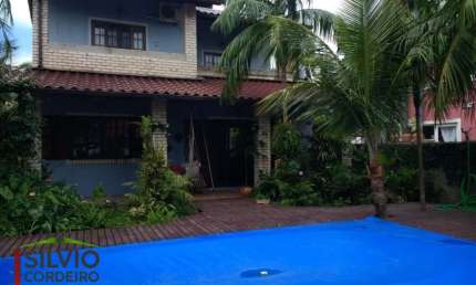 Casa com 3 quartos à venda na Rua Isaltina de Assunção Farias, 473, Rio Tavares, Florianópolis por R$ 2.150.000