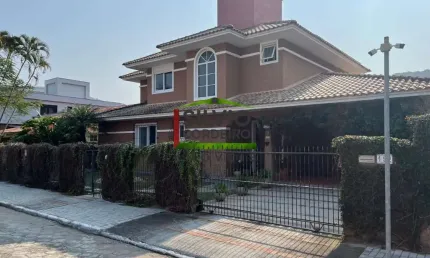Casa à venda na beija flor, 152, lagoa da conceição, florianópolis por r$ 3.850.000